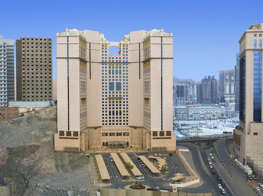 Anjum Hotel